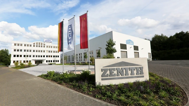 Die Maschinenfabrik ZENITH in der Außenansicht. 