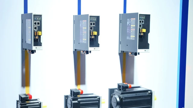 ctrlX XC20伺服驱动系统在2025工博会全球首发（图源：博世力士乐）