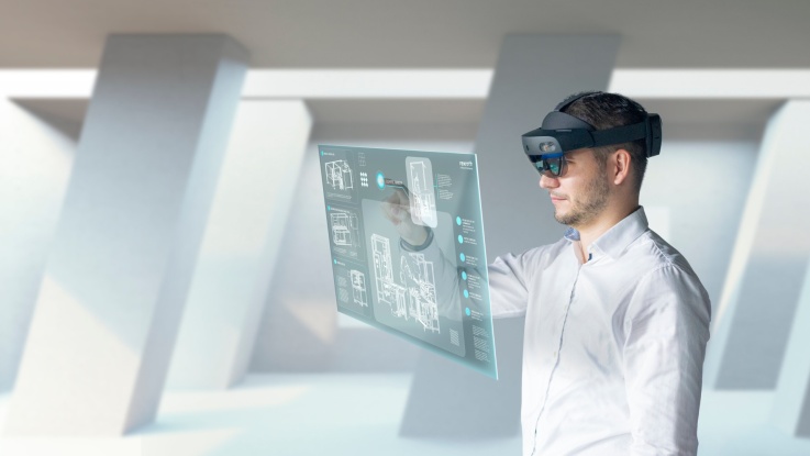 An engineer learning Lean with Hololens