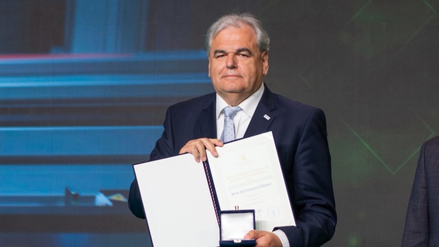 Ács István ügyvezető igazgató Bosch Rexroth Kft. az Ipar 4.0 szakmai érem díjjal