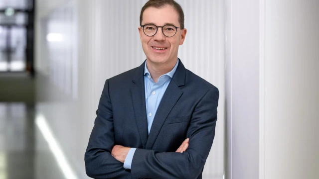 ヨッヘン・ペーター博士