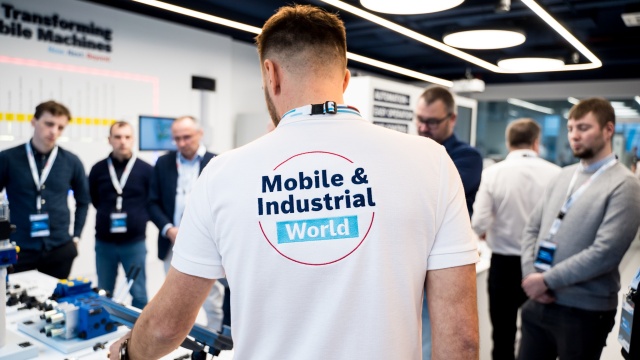 Otwarcie Mobile & Industrial World