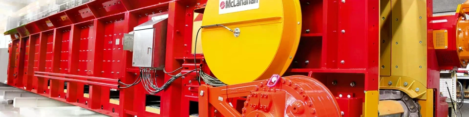 McLanahan Corporation jest globalnym dostawcą systemów procesowych dla różnych branż, w tym górnictwa i przetwórstwa minerałów. Wśród produktów firmy znajduje się grupa urządzeń przesypowo-kruszących wyposażonych w hydrauliczne układy napędowe Hägglunds firmy Bosch Rexroth.