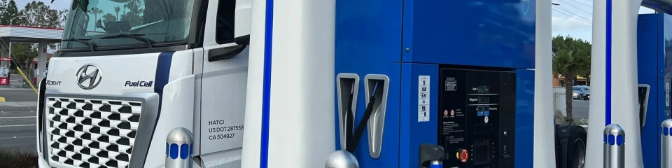Firma Bosch Rexroth we współpracy z partnerami tworzy napędy sprężarek, które zapewnią wydajną pracę stacji tankowania wodoru