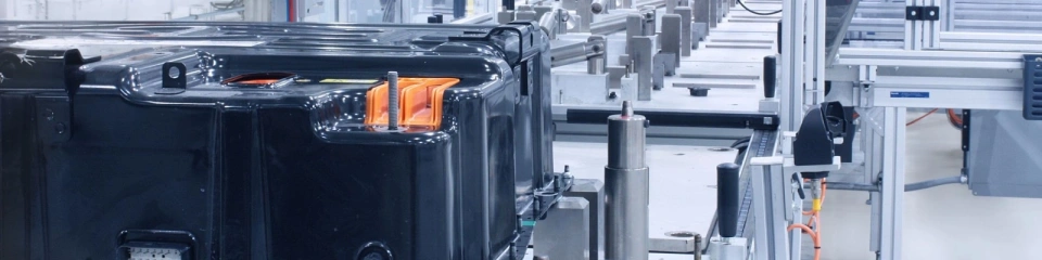 Przyszłość produkcji akumulatorów: automatyzacja i ochrona środowiska