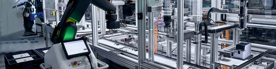 Polski oddział Bosch Rexroth, jednego z największych na świecie dostawców technologii napędów i sterowania, wykorzystuje platformę 3DEXPERIENCE firmy Dassault Systèmes do zarządzania procesami produkcyjnymi