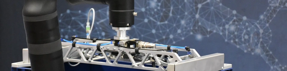 Mobilna stacja robotyczna z lekkim robotem firmy Kassow Robots