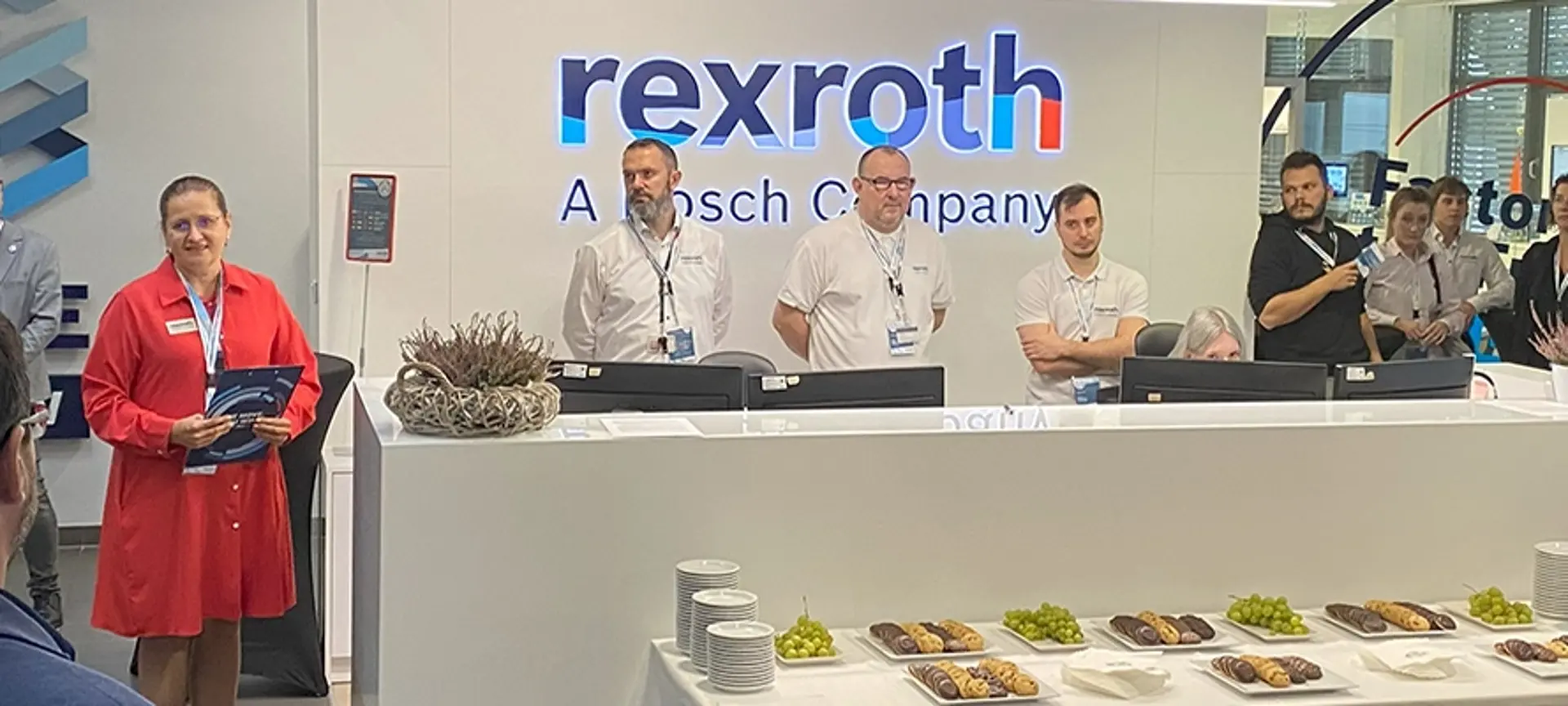 Za nami wyjątkowe wydarzenie – Nowoczesne Pracownie Dydaktyczne #4theFutureOfEducation, które zgromadziło przedstawicieli uczelni, szkół i instytucji edukacyjnych z całej Polski. Wspólnie rozmawialiśmy o tym, jak nowoczesne technologie firmy Bosch Rexroth mogą wspierać rozwój edukacji zgodnie z ideą Przemysłu 4.0 – a nawet 5.0.