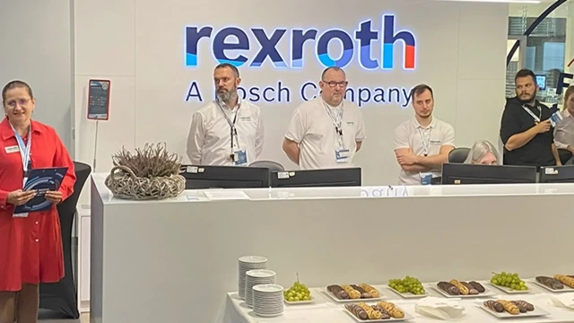 Za nami wyjątkowe wydarzenie – Nowoczesne Pracownie Dydaktyczne #4theFutureOfEducation, które zgromadziło przedstawicieli uczelni, szkół i instytucji edukacyjnych z całej Polski. Wspólnie rozmawialiśmy o tym, jak nowoczesne technologie firmy Bosch Rexroth mogą wspierać rozwój edukacji zgodnie z ideą Przemysłu 4.0 – a nawet 5.0.