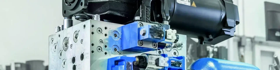 Serwohydrauliczny układ napędowy firmy Bosch Rexroth zwiększa sprawność energetyczną pras do głębokiego tłoczenia i oszczędza zasoby