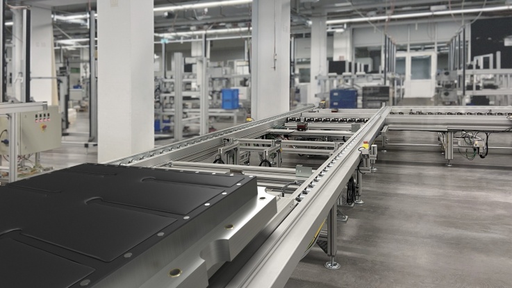 Batteriproduktion med TS7 från Bosch Rexroth
