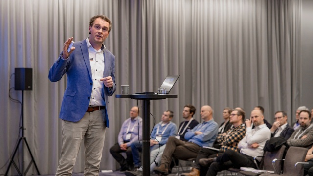 En talare på Bosch Rexroth Forum