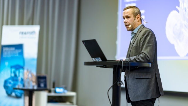 En talare på Bosch Rexroth Forum