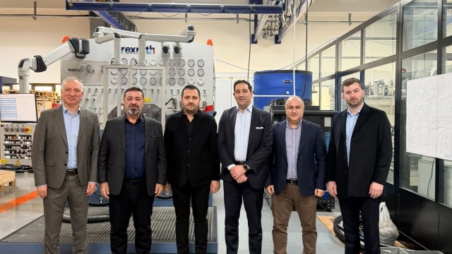 Bosch Rexroth standartlarında SSTB 300 test ünitesi ile hidrolik sistem test merkezi