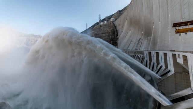 Water blasting from Deriner Dam