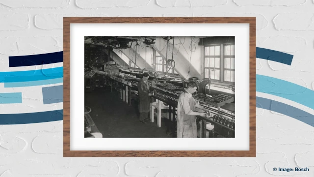 1920s factory assembly line