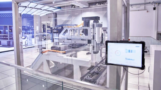 Smart MechatroniX in Model Factory