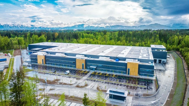 External photograph of new Bosch Rexroth plant in Brnik Slovenia