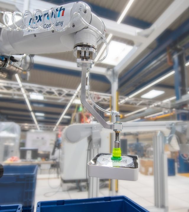 Visit us for a free presentation of Smart Item Picking in our model factory in Ulm, Germany!