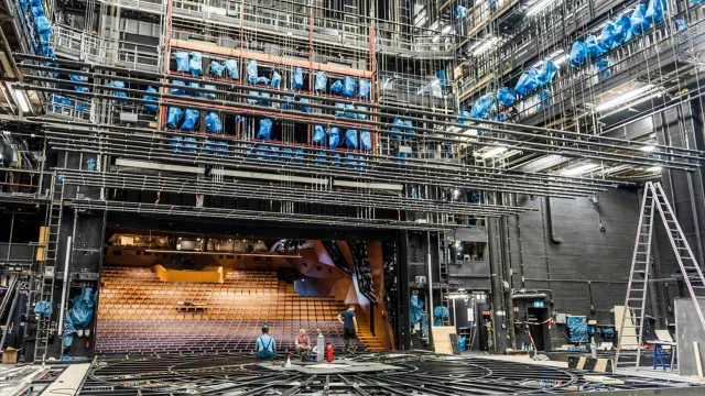 Stage machinery