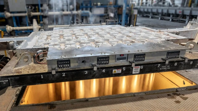 Hydraulic solutions for vertical casting systems