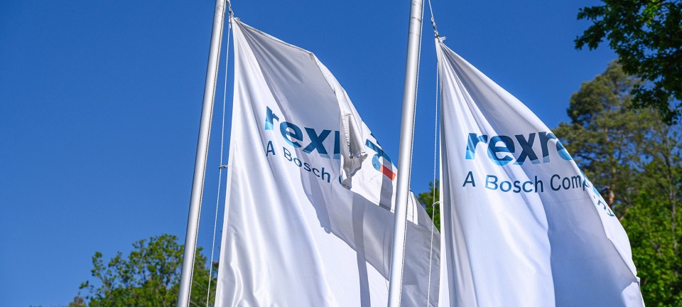 Flaggen mit Logo von Bosch Rexroth