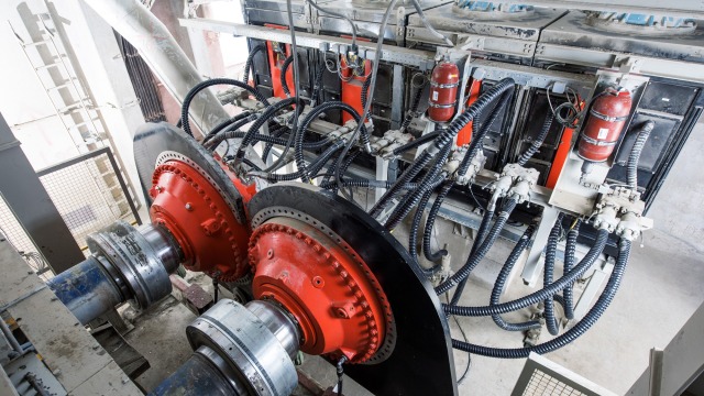 Motori a pistoni radiali Hägglunds in funzione
