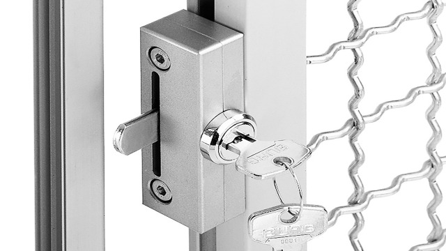 Porta di protezione EcoSafe di Bosch Rexroth con serratura