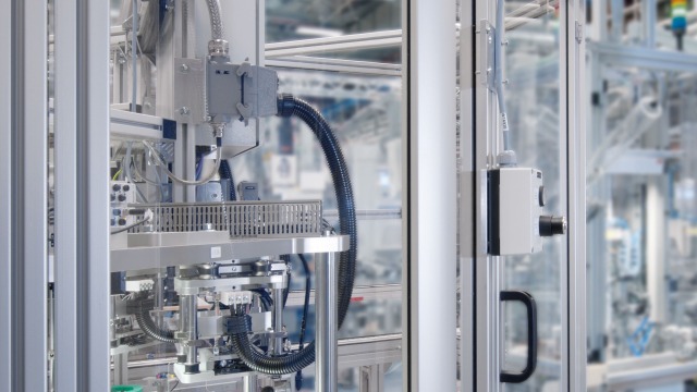 Impianto di produzione con profilati in alluminio Bosch Rexroth 