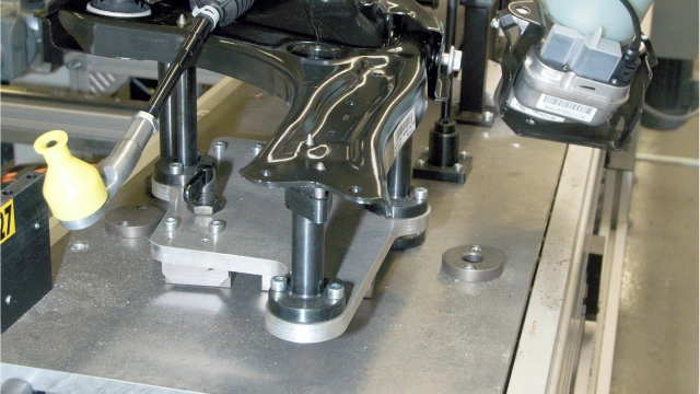 TS 5 assembly line for axless production in automobile industry from Bosch Rexroth