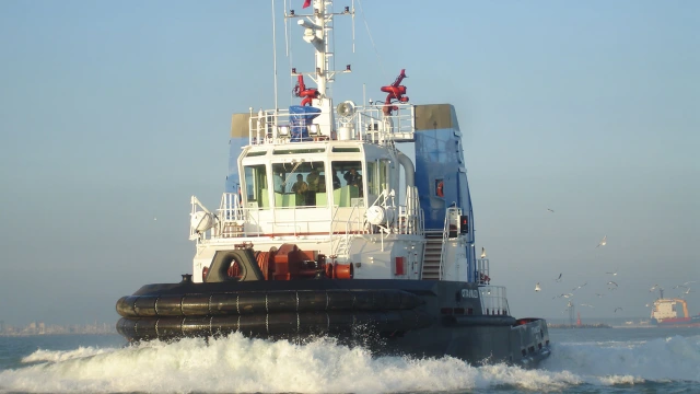Hélice de proa para barcos de remolque