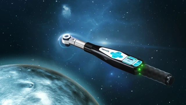Digitaler Drehmomentschlüssel OPEX im Weltall.