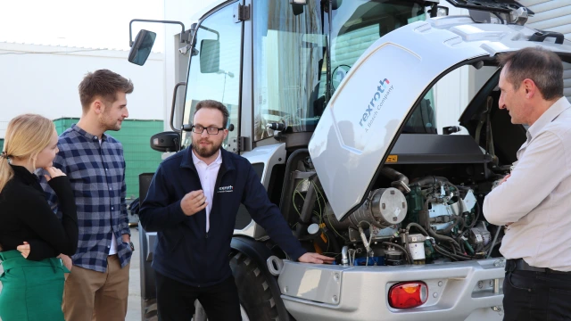 Mobile Hydraulics and Electronics